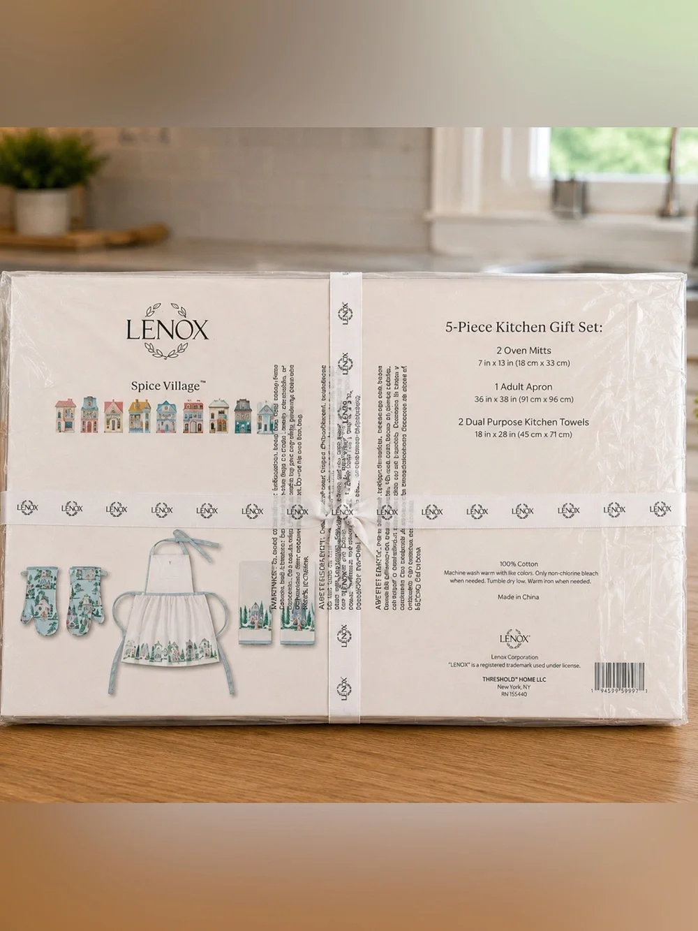 Lenox Spice Village 5-Piece Kitchen Gift Set | Apron, Oven Mitts, Kitchen Towels